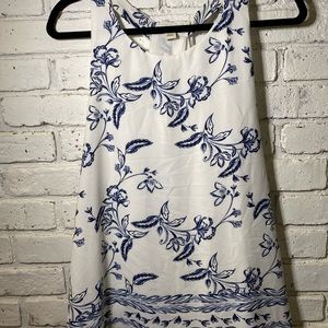 Lovely flowing tank top with blue floral print